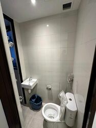 Avenue South Residence (D3), Apartment #553666811